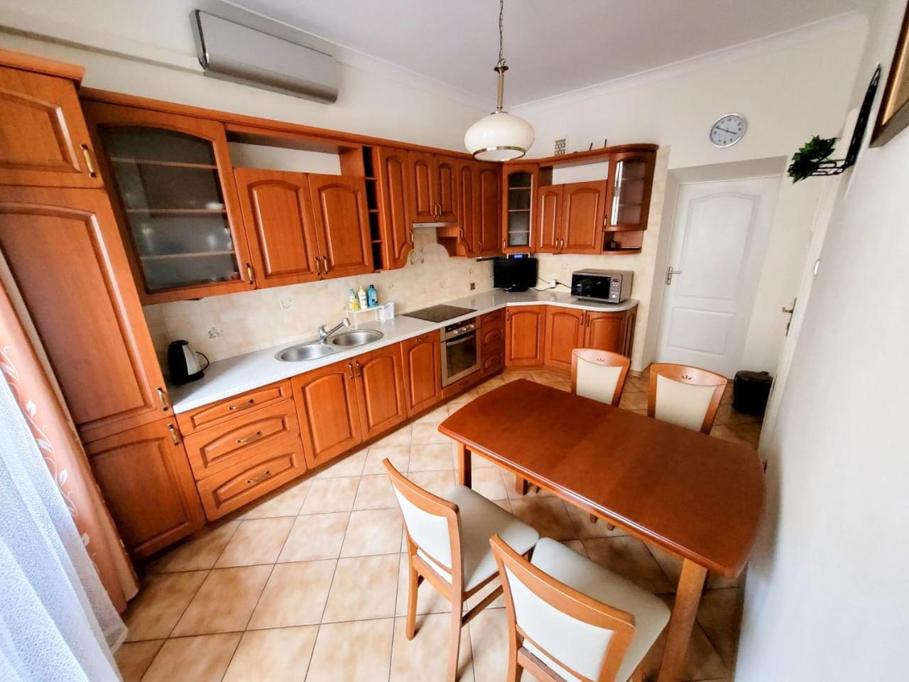 Wild Solutions Sauna Apartments Kraków Eksteriør billede